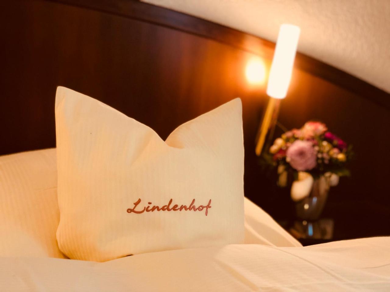 Mönchengladbach Hotel Lindenhof מראה חיצוני תמונה